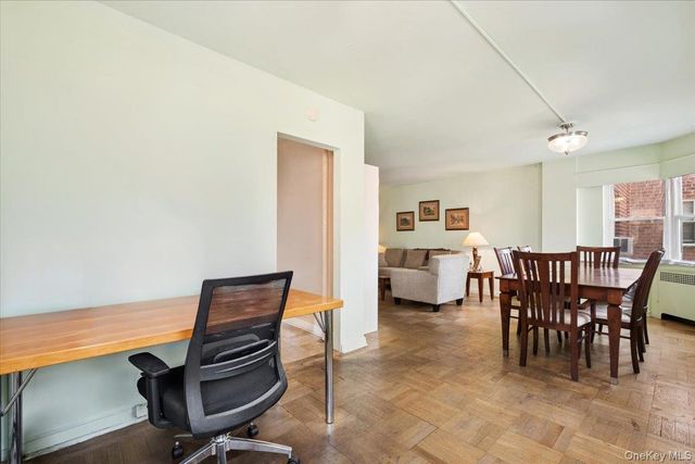 235 Garth Road C4E, Scarsdale, NY 10583
