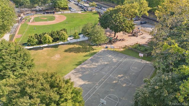 235 Garth Road C4E, Scarsdale, NY 10583