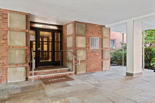 235 Garth Road C4E, Scarsdale, NY 10583