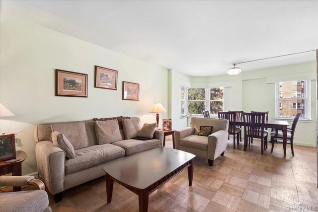 235 Garth Road C4E, Scarsdale, NY 10583