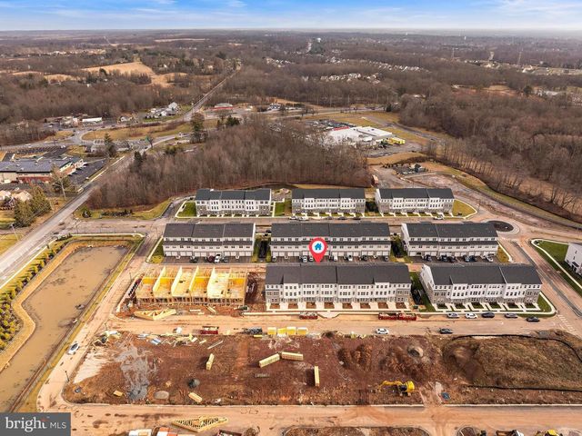 152 LEONA STEWART, Pennington, NJ 08534