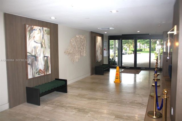 4200 Hillcrest Drive 618, Hollywood, FL 33021