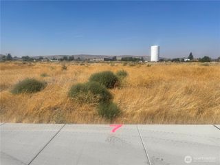 9 Parkside, Ephrata, WA 98823