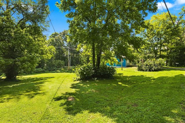 9732 Highway 46, Bon Aqua, TN 37025