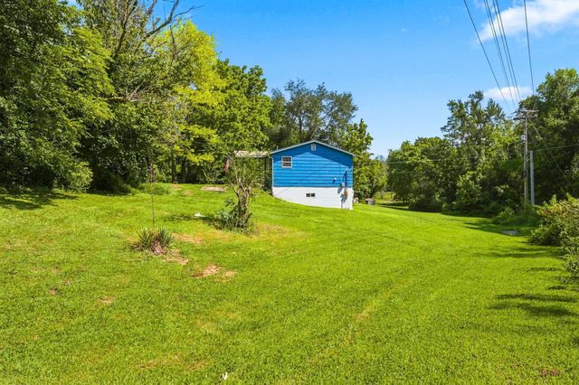 9732 Highway 46, Bon Aqua, TN 37025