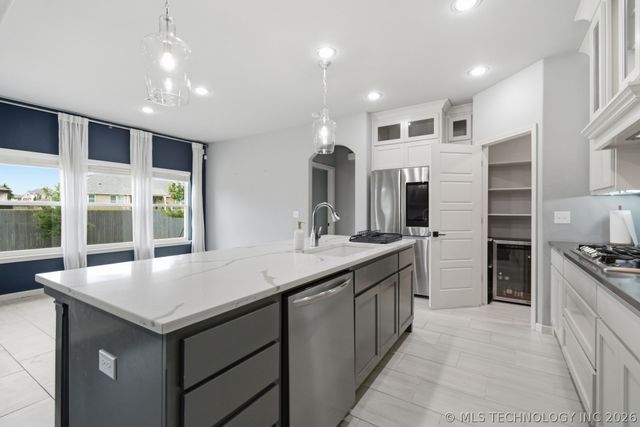 424 E 126th Street S, Jenks, OK 74037