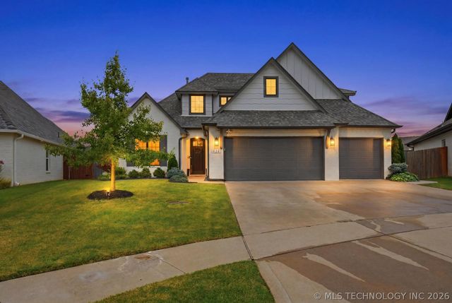 424 E 126th Street S, Jenks, OK 74037