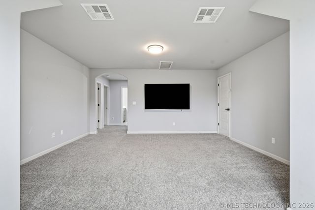 424 E 126th Street S, Jenks, OK 74037