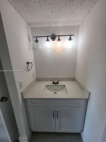 8670 SW 212th Street 306, Cutler Bay, FL 33189