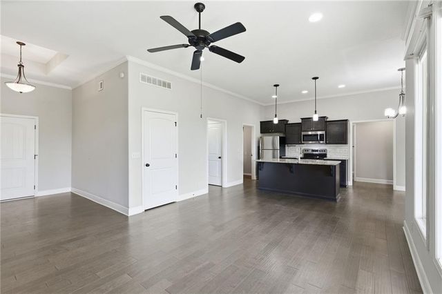 241 Jenny Lane, Raymore, MO 64083