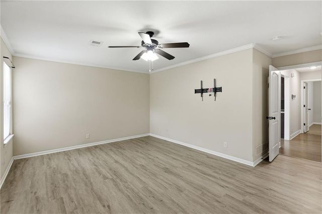 241 Jenny Lane, Raymore, MO 64083