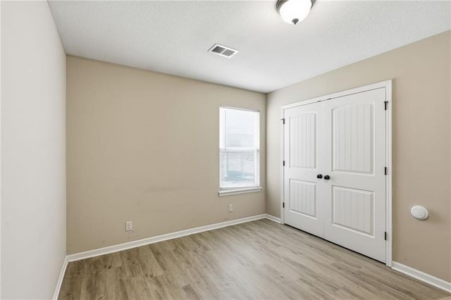 241 Jenny Lane, Raymore, MO 64083
