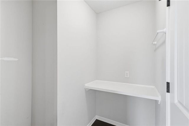241 Jenny Lane, Raymore, MO 64083