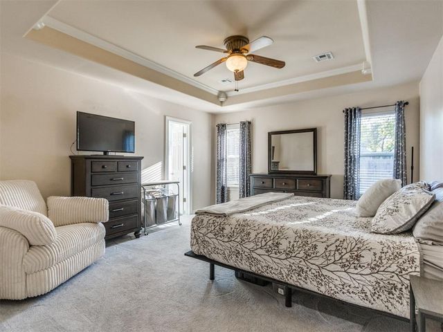 882 Oakley Drive, Blanchard, OK 73010