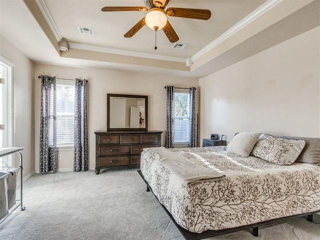 882 Oakley Drive, Blanchard, OK 73010