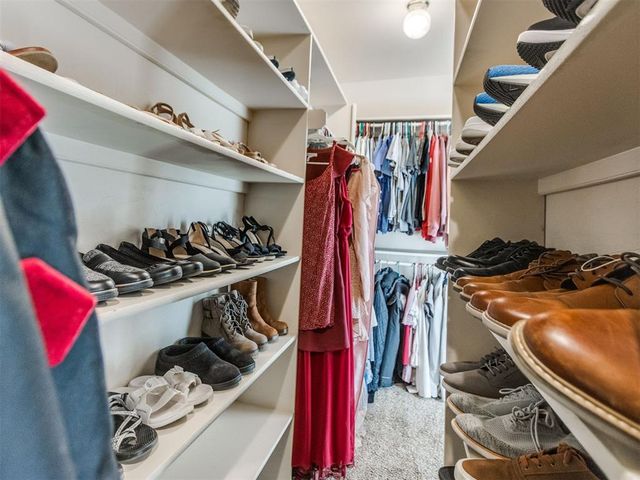 882 Oakley Drive, Blanchard, OK 73010