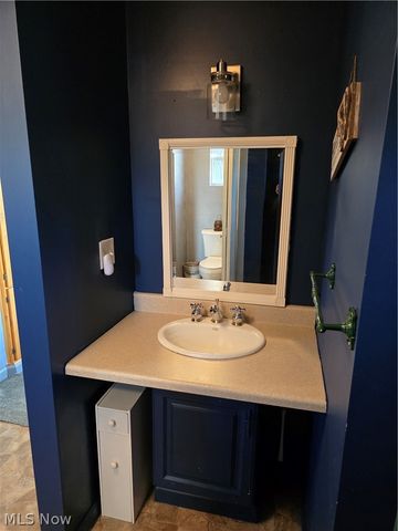 2353-2354 Norman Path, Senecaville, OH 43780