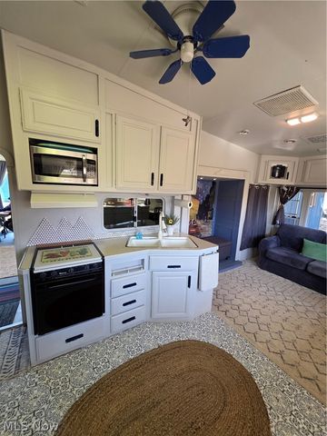 2353-2354 Norman Path, Senecaville, OH 43780