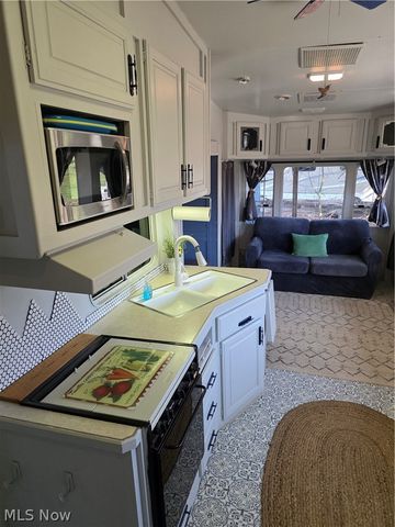 2353-2354 Norman Path, Senecaville, OH 43780