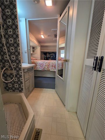 2353-2354 Norman Path, Senecaville, OH 43780