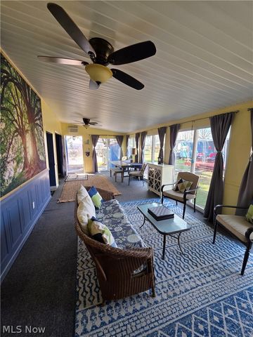 2353-2354 Norman Path, Senecaville, OH 43780