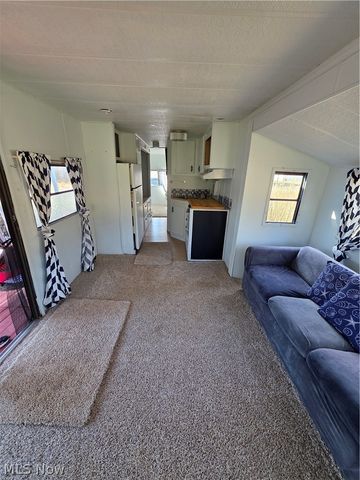 2353-2354 Norman Path, Senecaville, OH 43780