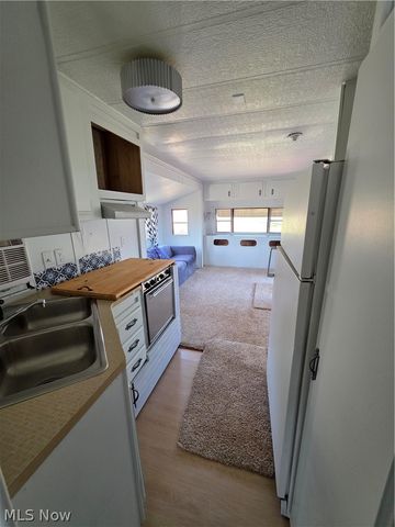 2353-2354 Norman Path, Senecaville, OH 43780