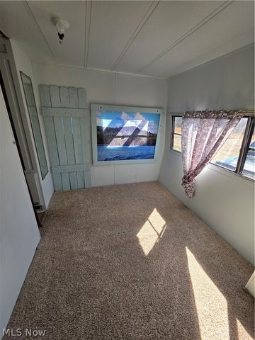 2353-2354 Norman Path, Senecaville, OH 43780