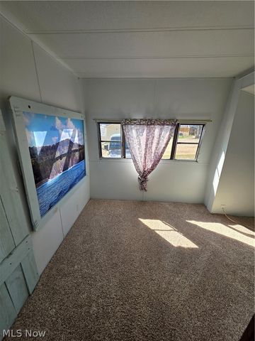 2353-2354 Norman Path, Senecaville, OH 43780