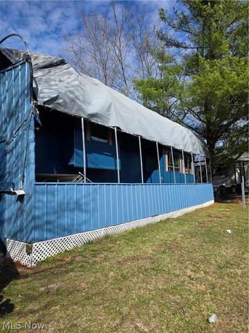 2353-2354 Norman Path, Senecaville, OH 43780