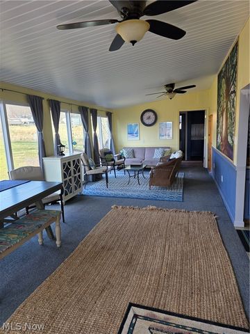 2353-2354 Norman Path, Senecaville, OH 43780