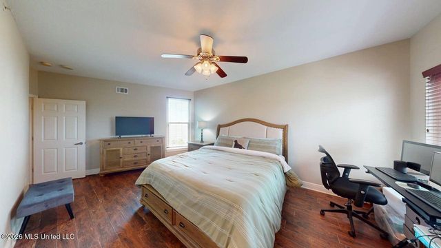 2228 Beach Drive, 909, Gulfport, MS 39507