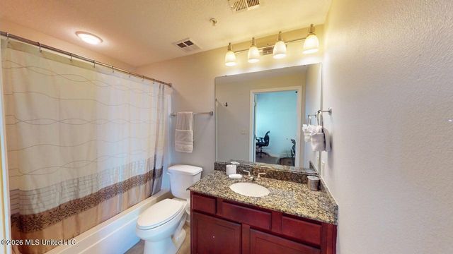 2228 Beach Drive, 909, Gulfport, MS 39507