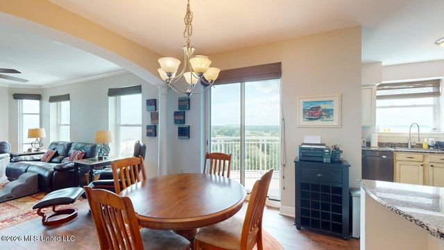 2228 Beach Drive, 909, Gulfport, MS 39507