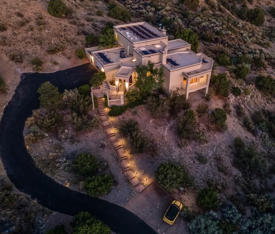 37 Tierra Monte Street NE, Albuquerque, NM 87122