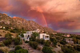 37 Tierra Monte Street NE, Albuquerque, NM 87122