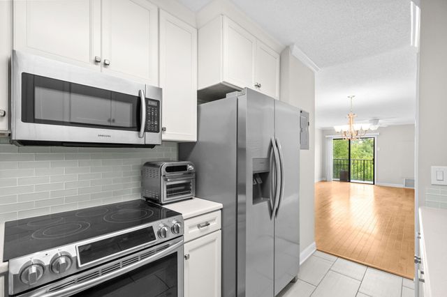 5001 Little River Rd Apt W414, Myrtle Beach, SC 29577