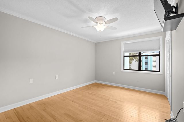 5001 Little River Rd Apt W414, Myrtle Beach, SC 29577