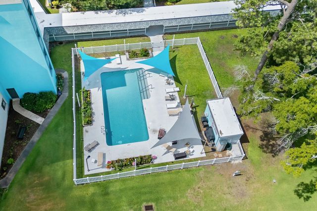 5001 Little River Rd Apt W414, Myrtle Beach, SC 29577