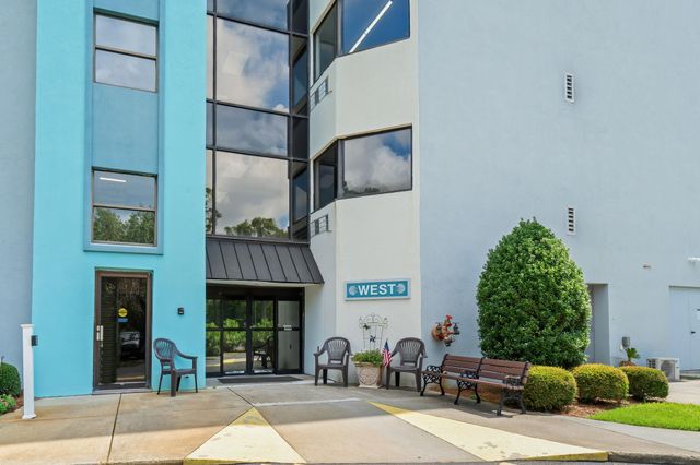 5001 Little River Rd Apt W414, Myrtle Beach, SC 29577