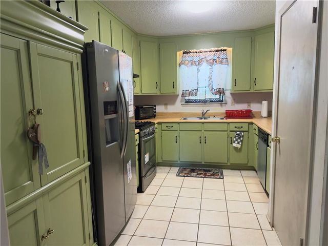 5201 Lott Road, Eight Mile, AL 36613
