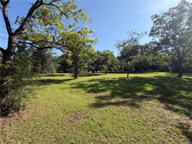 5201 Lott Road, Eight Mile, AL 36613