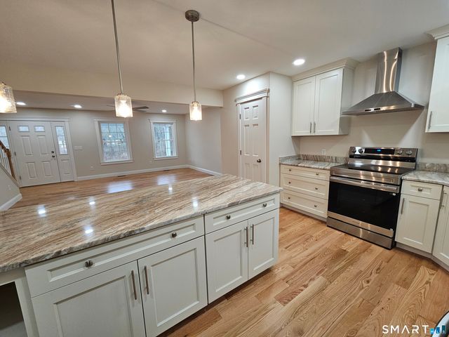 143 Goshen Road, Plainfield, CT 06354