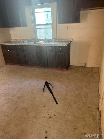 54 Decker Street, Buffalo, NY 14215