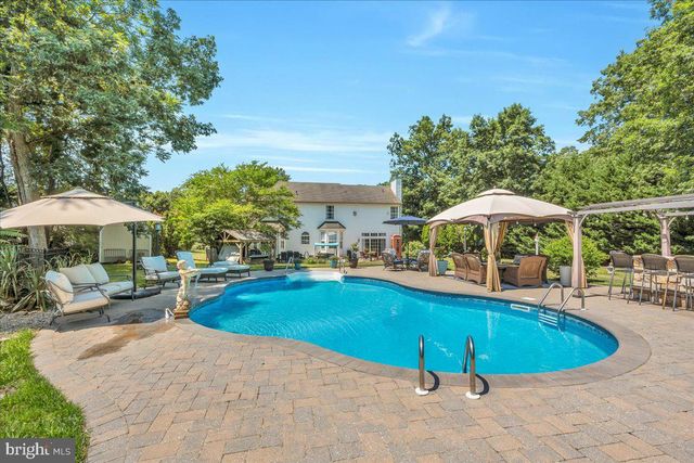 1832 TEABERRY AVE, Williamstown, NJ 08094