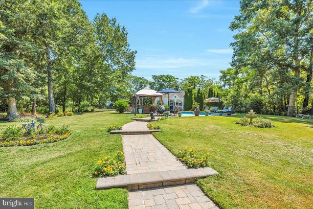 1832 TEABERRY AVE, Williamstown, NJ 08094