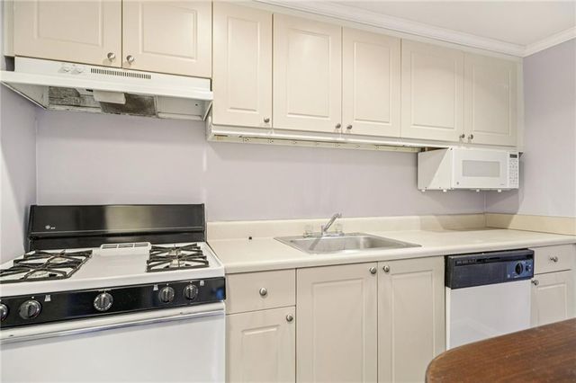 1501 Clairmont Road 1911, Decatur, GA 30033