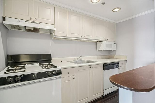 1501 Clairmont Road 1911, Decatur, GA 30033