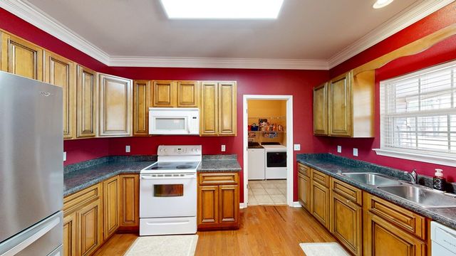 1217 County Road 71, Newton, AL 36352