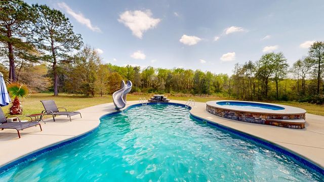 1217 County Road 71, Newton, AL 36352